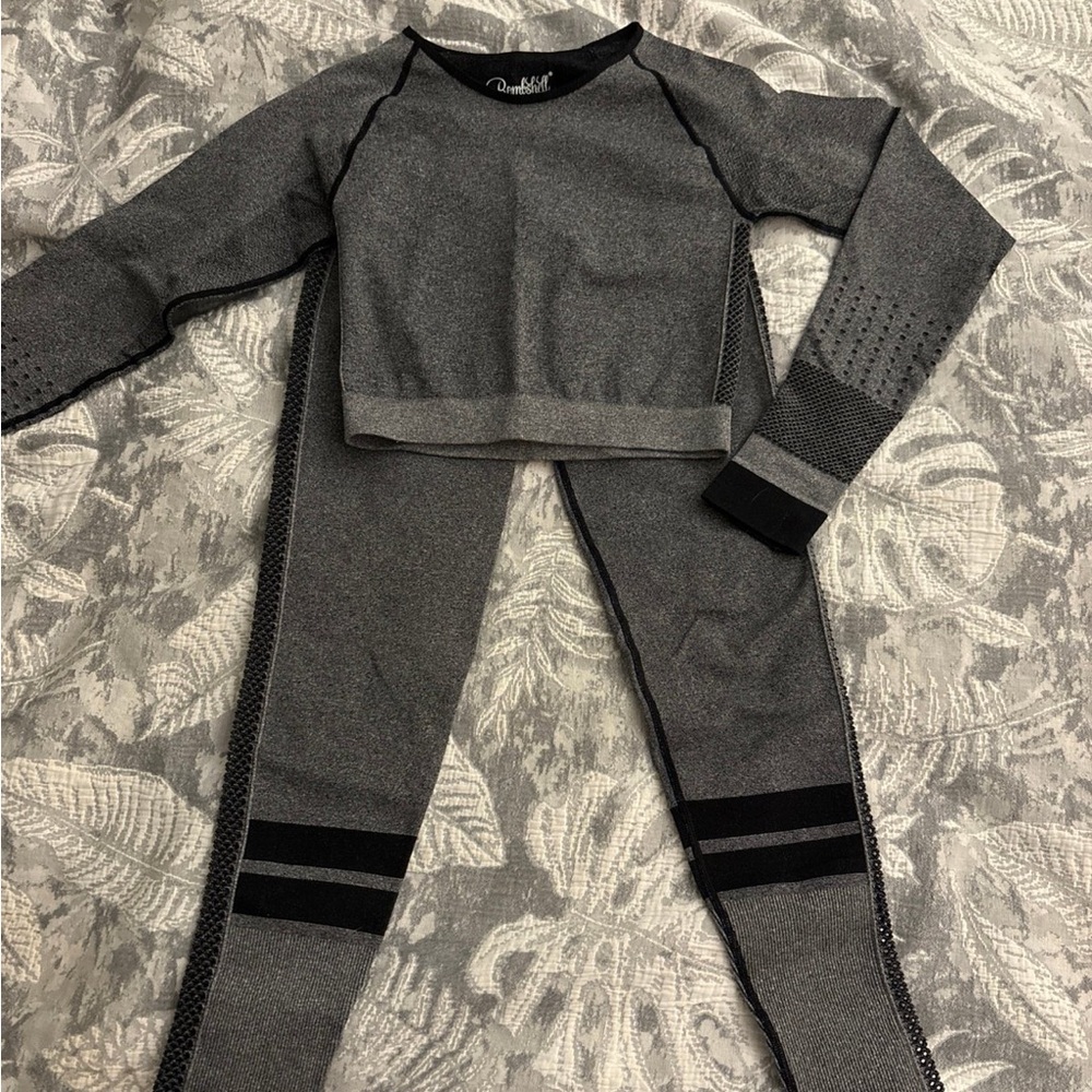 Bombshell Sportswear Workout Set - image 1